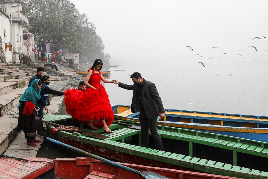 Photo of the Day: Love in the times of corona