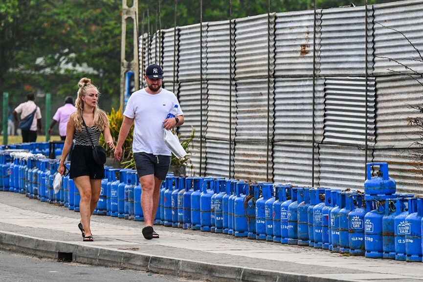 Photo of the day: Line up to gas up