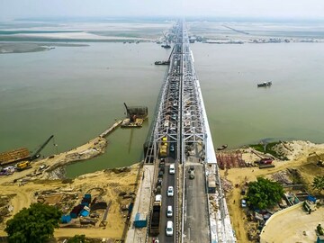 Photo of the day: Bridging the gap