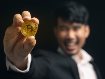 Over half of the Asian affluent possess crypto investments in their portfolio