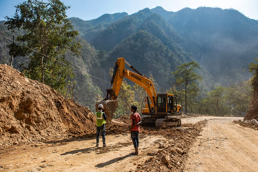 Himachal Pradesh Vs Uttarakhand: A tale of development for two Himalayan states