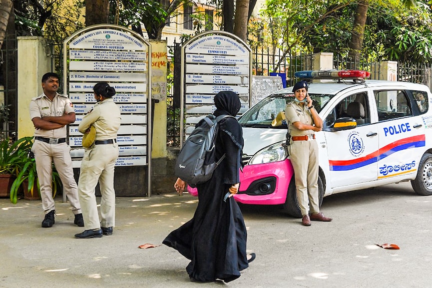 Photo Of The Day: Right to practice religion