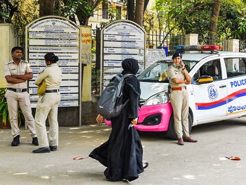 Photo Of The Day: Right to practice religion