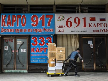 Russian traders in China smell profit as Ukraine sanctions bite