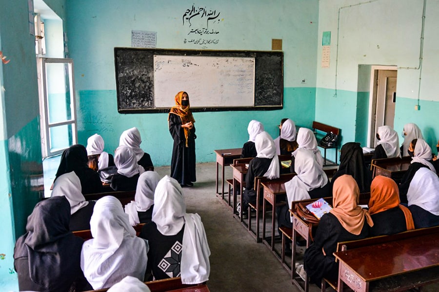 Taliban orders Afghan girls' schools shut hours after reopening