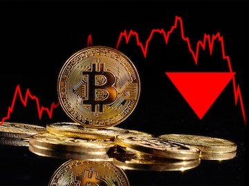 Bitcoin falls below $30,000, lowest since July 2021