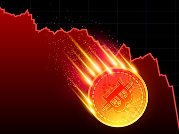 Bitcoin displays red candles for the eighth consecutive week