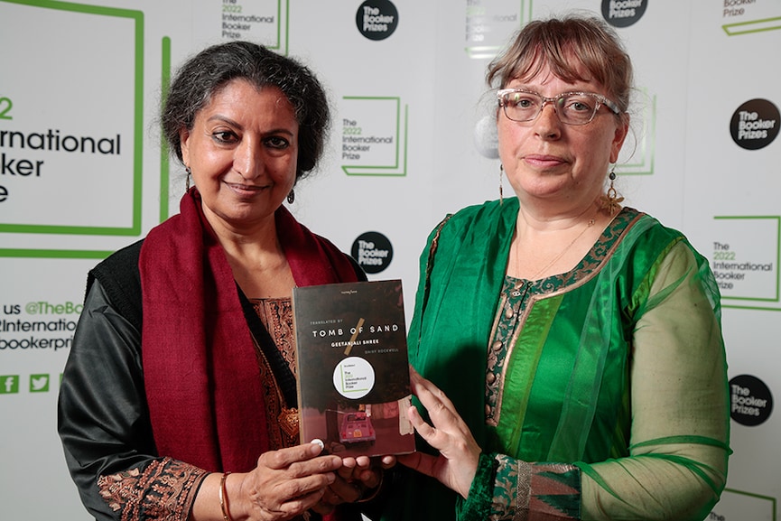 Photo of day: The Booker Prize for 'Tomb of Sand'