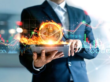 Bitcoin's hash rate discount is reportedly at its greatest since 2020