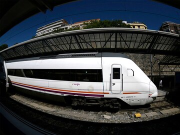 'Climate tickets' scheme, promoting public transport use, is gaining ground in Europe