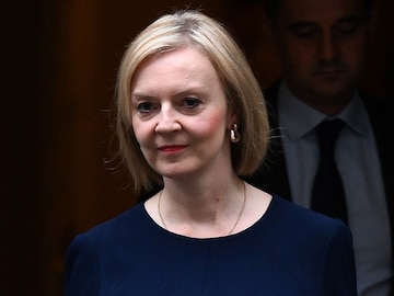 UK PM Liz Truss bats for 'difficult' tax cuts despite market turmoil