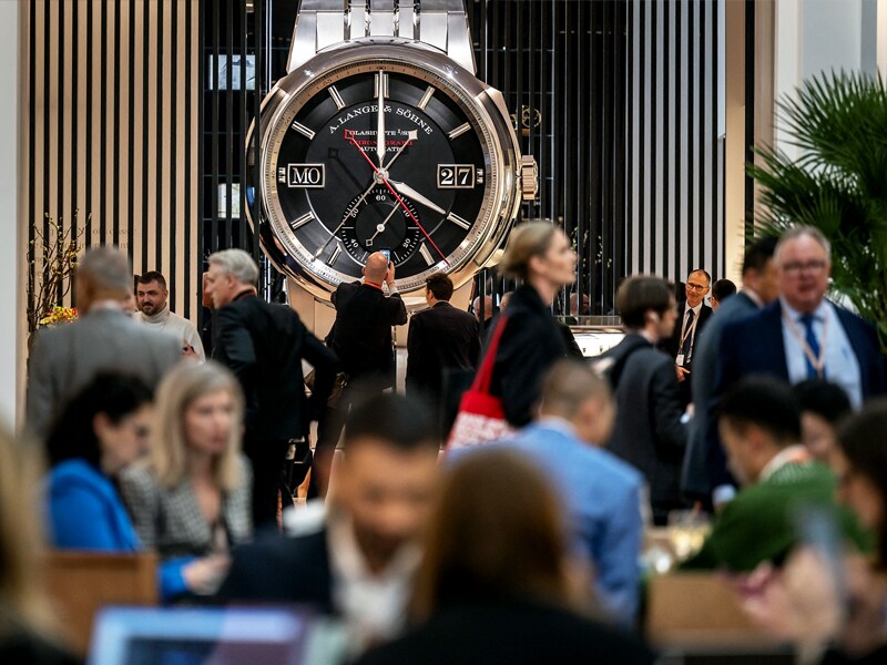 Swiss watchmakers counting the clock until Chinese tourists return
