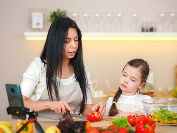 Weekly Shorts: How momfluencers can garner positive engagements for brands