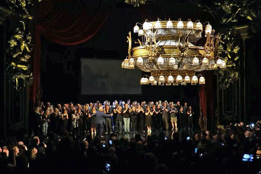 'Phantom of the Opera' ends record run with final Broadway bow