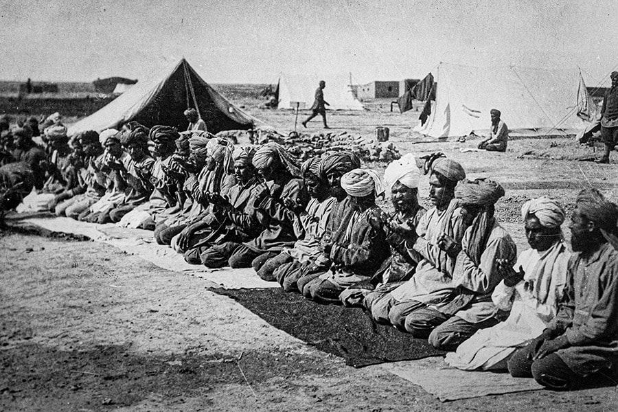 Muslims in British India circa 1906. The Bengal partition gave rise to the Muslim League to protect the interests of Muslims. Image: Bettmann