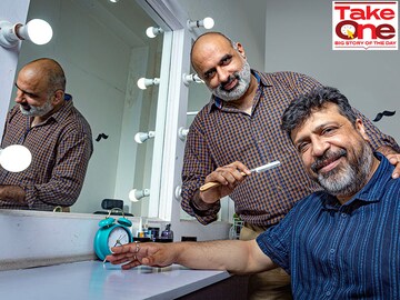 Happily Unmarried to Ustraa 2.0: Life on razor's edge