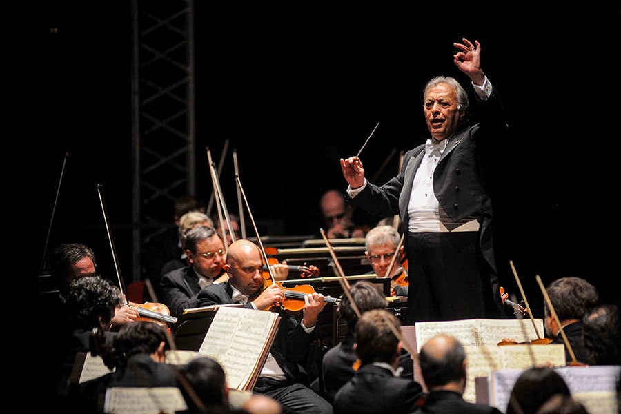 (File) Mehta performs with the Vienna Philharmonic Orchestra during the New Year's Concert at the Golden Hall of the Musikverein on January 1, 2015. The maestro is an honorary conductor with the orchestra AFP PHOTO / DIETER NAGL 
Image: DIETER NAGL / AFP 