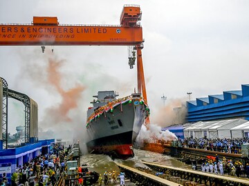 Photo of the day: INS Vindhyagiri launched