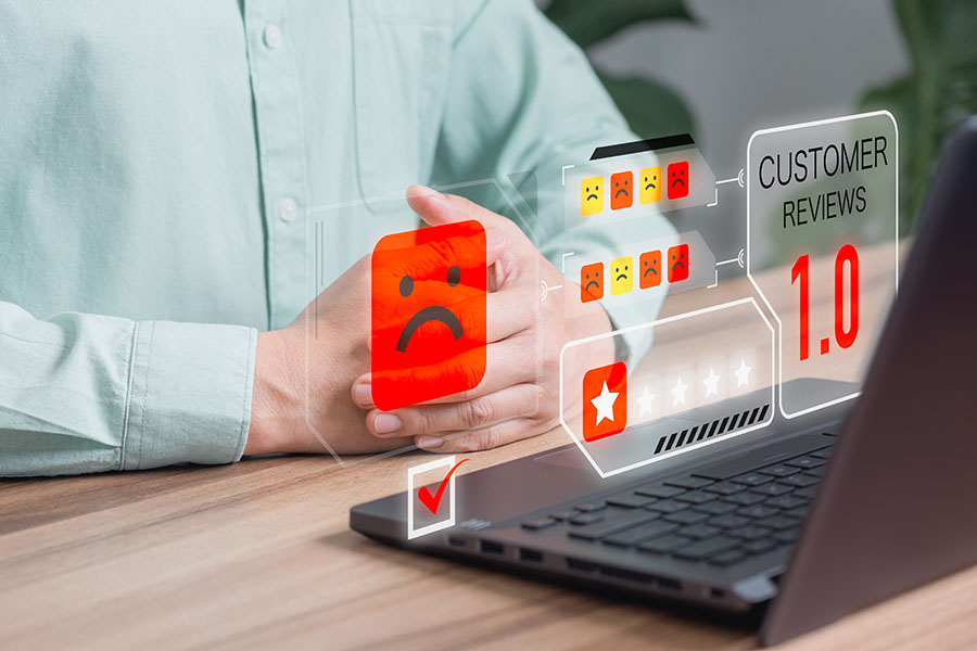 A negative review leads to fewer product sales and instead uncovered how consumers’ purchase journey is influenced by unfavourable feedback.
Image: Shutterstock