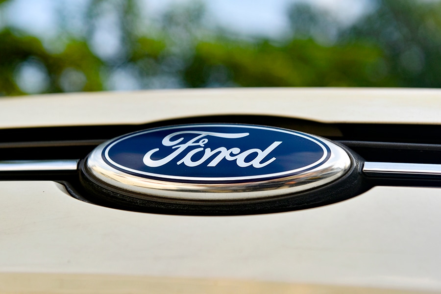 Morning Buzz: Ford shelves plan to sell abandoned factory, Indian IT firms accept tougher contract norms, and more