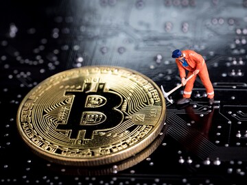 Iris Energy to triple Bitcoin mining capacity with purchase of thousands of new rigs