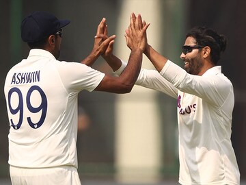 Photo of the Day: Ravindra Jadeja and landmark wicket