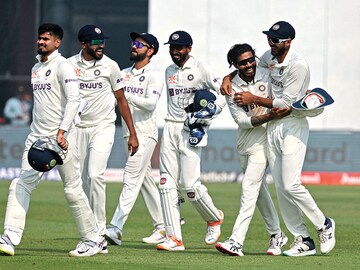 Photo of the day:  India vs Australia: Smiles after the win