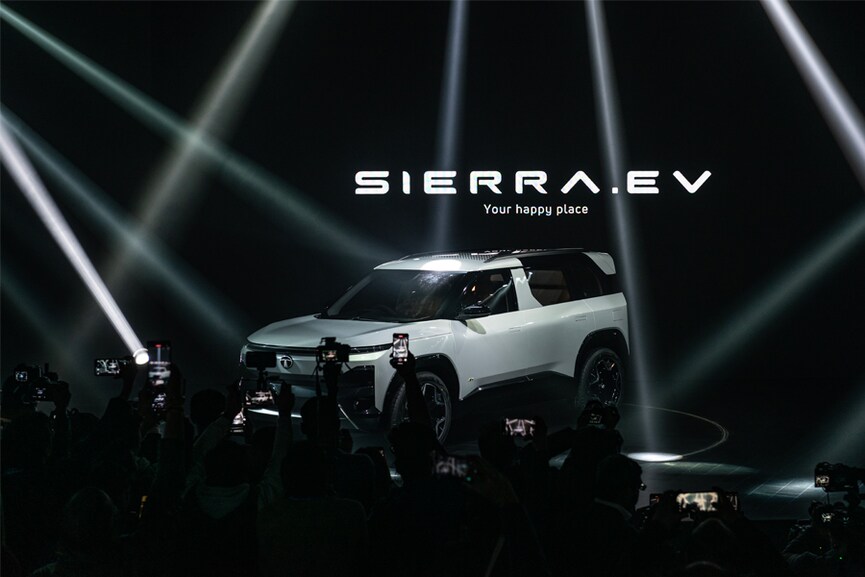 Photo of the day: Tata Sierra EV at India Auto Expo 2023