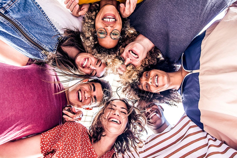 How to live happier in 2023: Diversify your social circle