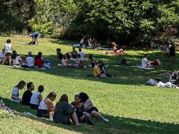 How heatwaves are dangerous to human health