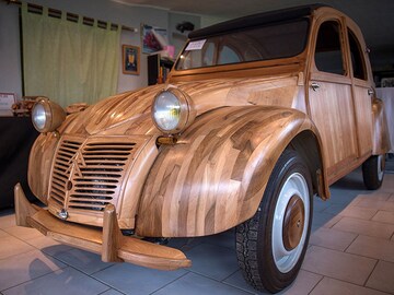 Tree-mendous ride: Wooden Citroen 2CV sells for 210,000 euros
