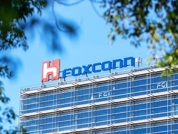 Morning Buzz: Foxconn could start manufacturing EVs in India, Go First flights may take off again from June-end, and more