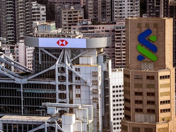 Hong Kong SFC Chief Highlights Crypto Trading as a Crucial Component of the Virtual Asset Ecosystem