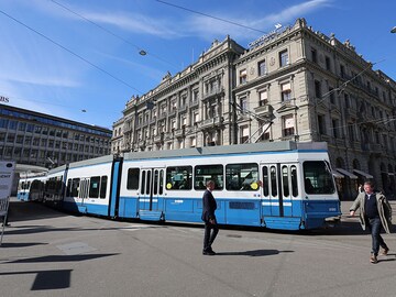 Swiss Authorities Push for Emergency Takeover of Credit Suisse by UBS to Avoid Reputation Damage