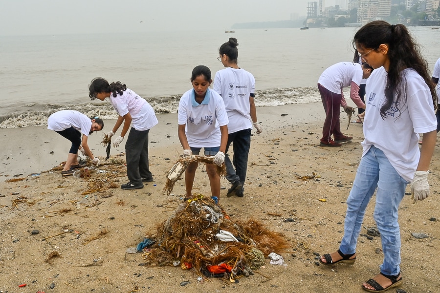 Photo Of The Day: Young India for cleanliness