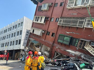 Photo of the day: Aftermath of earthquake