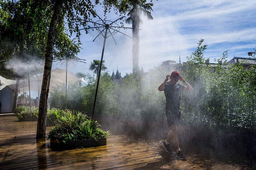 Tandem heatwaves, storm surges increasingly batter coasts: study