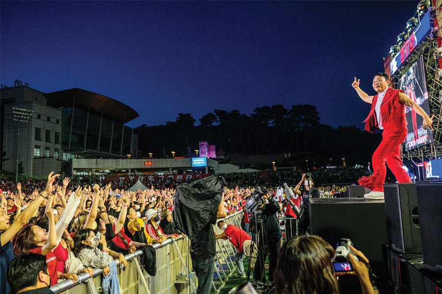 South Korea is emerging as a popular destination with Indian students for their increasing familiarity with the country through K-pop (superstar Psy seen performing at the Korea University in Seoul) and K-dramas
Image: Anthony Wallace / AFP