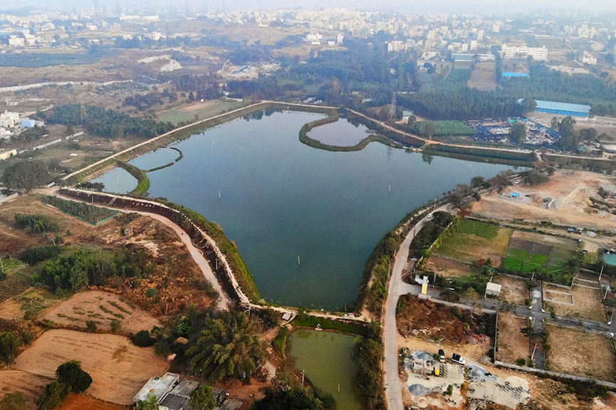 Anand Malligavad: India's 'lake man' cleans up critical water supplies