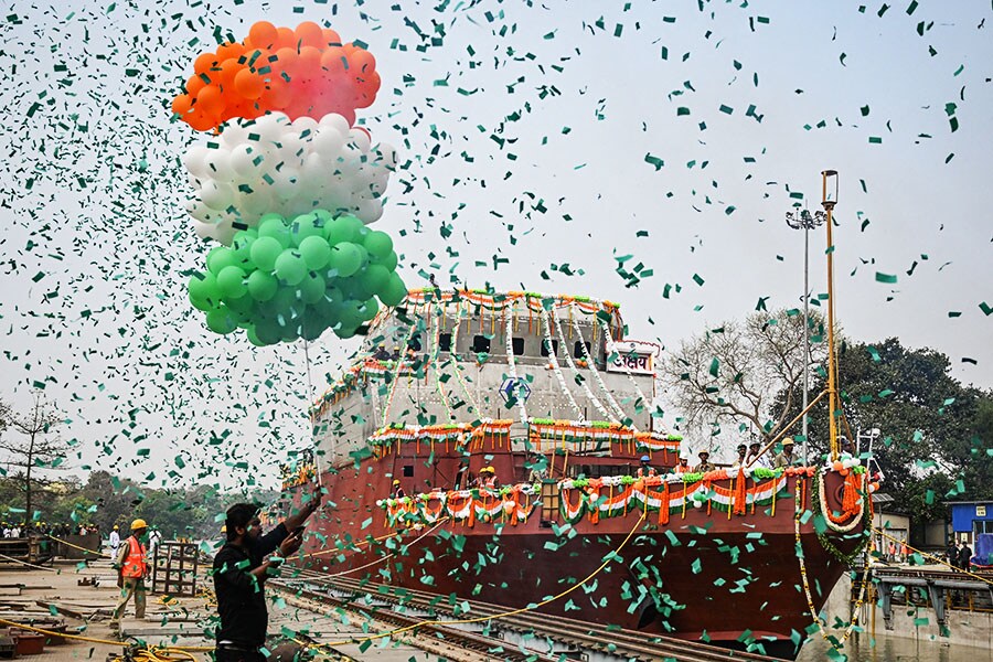 Photo of the day: Welcoming INS Agray and INS Akshay