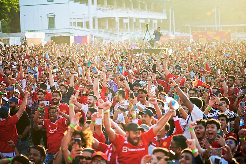 Fans ecstatic after Manchester United defeated Everton by 2-0. Image: Courtesy Manchester United