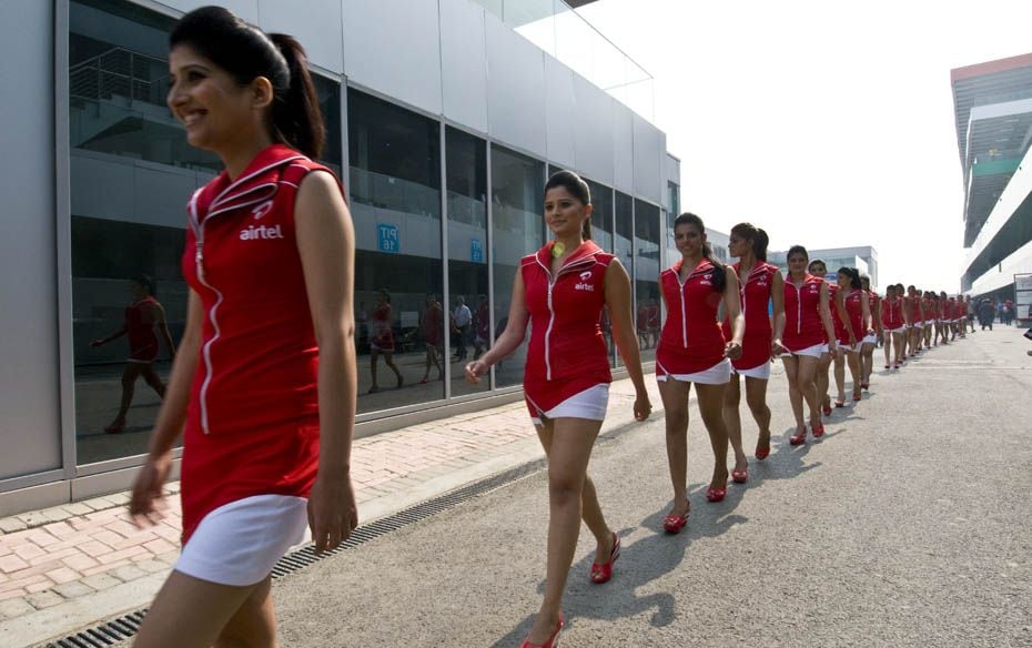 Airtel Grid girls stop hearts at the Paddock Club.