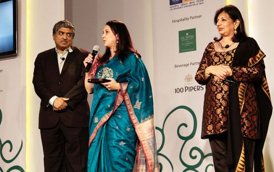 Nandan and Rohini Nilekani accepting the Outstanding Philanthropist award                        