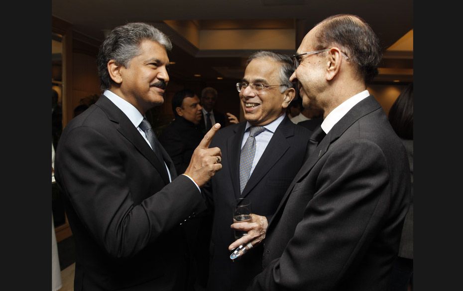 Anand Mahindra having freindly chat with Adi Godrej                                            