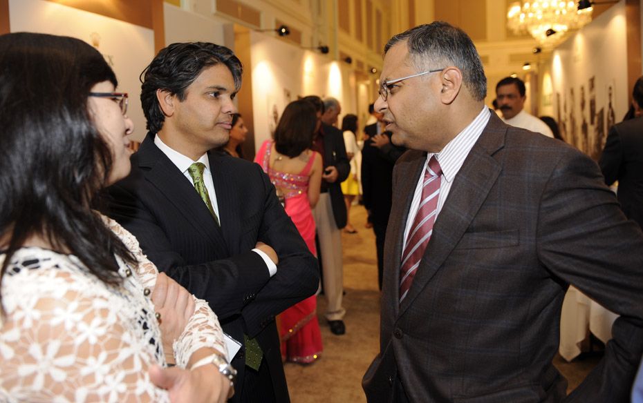 Francisco D'Souza, CEO of Cognizant having a friendly chat with ace rival TCS CEO, N Chadrasekar