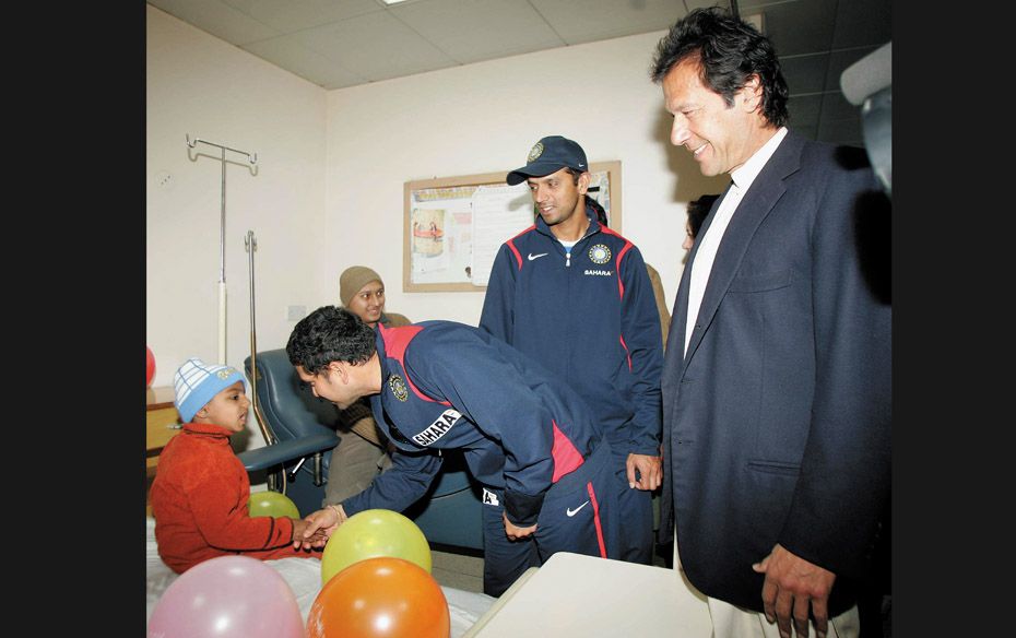 Tendulkar is also one of the most compassionate sportstars around. Here, he and Rahul Dravid are see