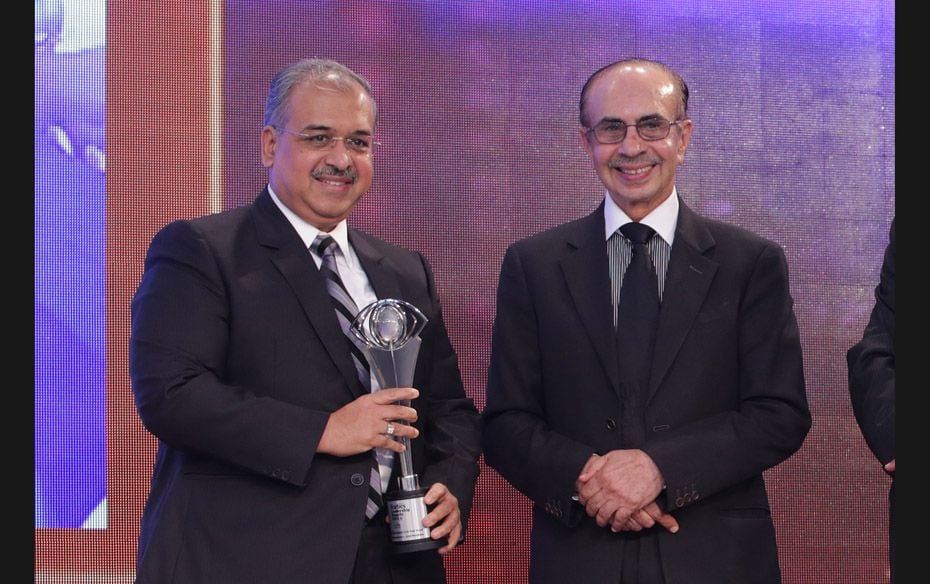 Dilip Shanghvi, MD, Sun Pharmaceuticals receives the Entrepreneur for the Year award from Godrej Ind