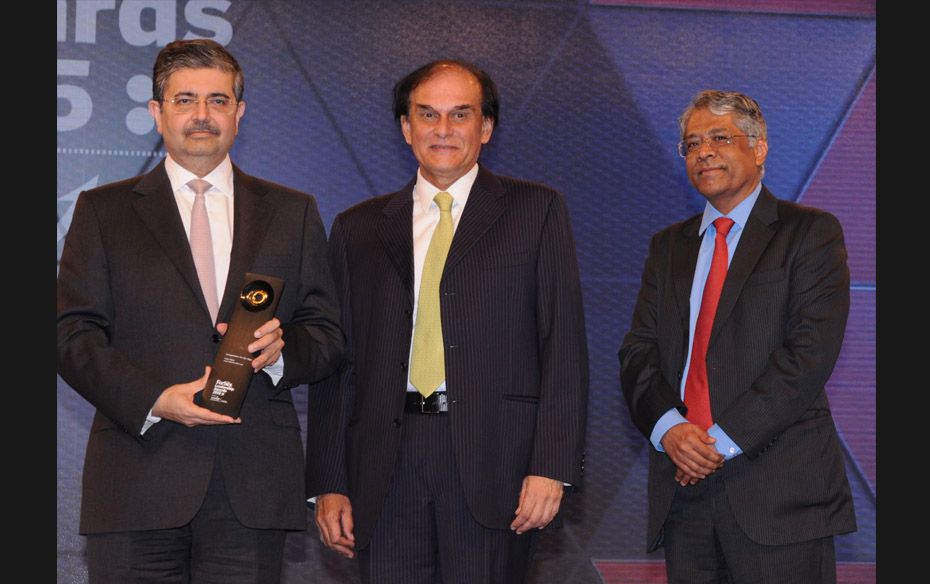 Uday Kotak, executive vice chairman and MD of Kotak Mahindra Bank Ltd (extreme left) was bestowed wi