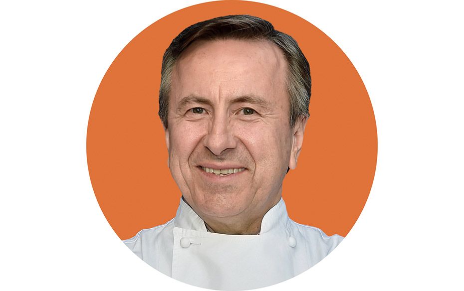 DANIEL BOULUDRESTAURANTS: Daniel, Café BouludHIGHEST MICHELIN RATING: 3 starsAIRLINE: Air Fra