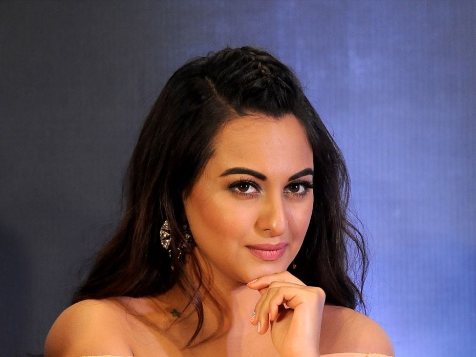 Overall Rank: 45Sonakshi SinhaCategory: ActorAge: 30Earnings 2017: Rs 15.13 croreEarnings 2016: Rs 1